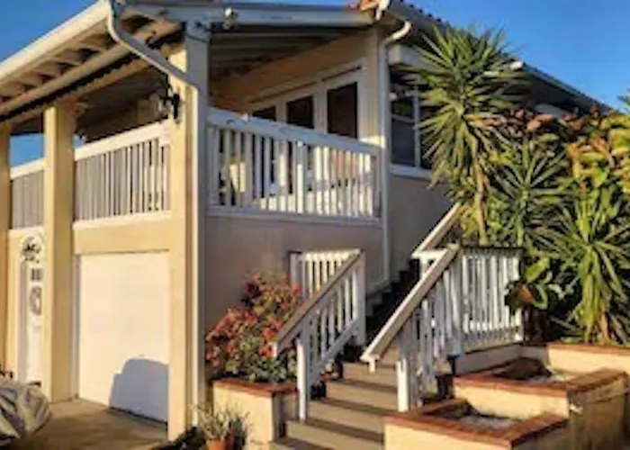 Spacious House Unit,beautifully Furnished 2 Bed 2bath./2min.walk To